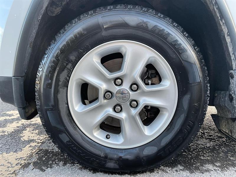 jeep Grand Cherokee 2014 - 13