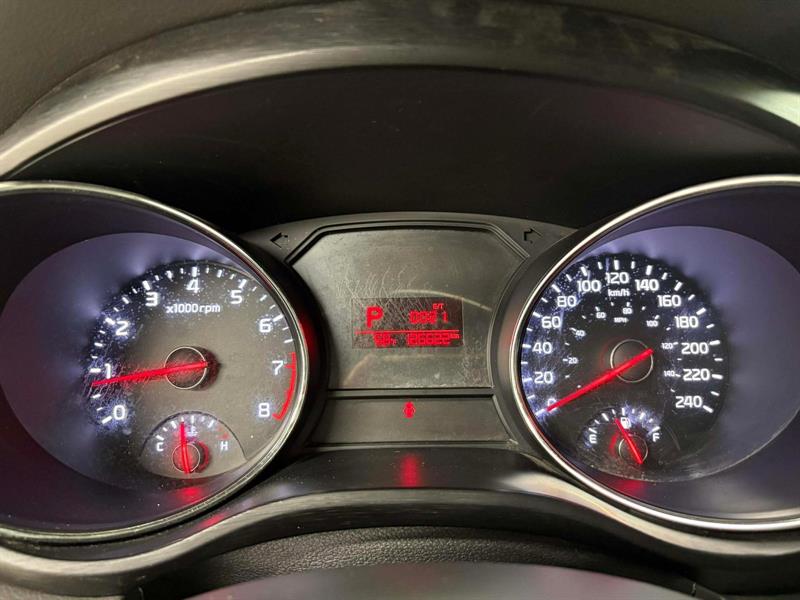 kia Sedona Lx 2016 - 18