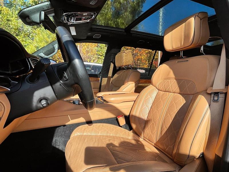 jeep Grand Wagoneer 2022 - 3