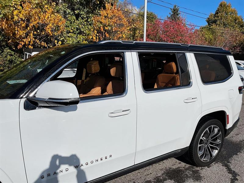 jeep Grand Wagoneer 2022 - 12