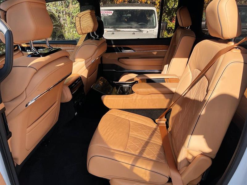 jeep Grand Wagoneer 2022 - 15