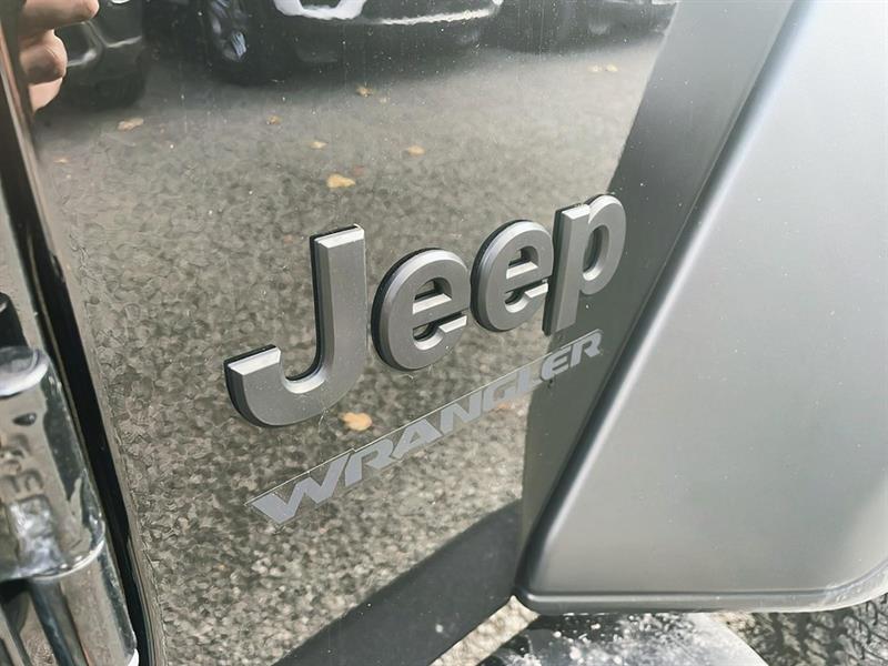 jeep Wrangler 2022 - 10