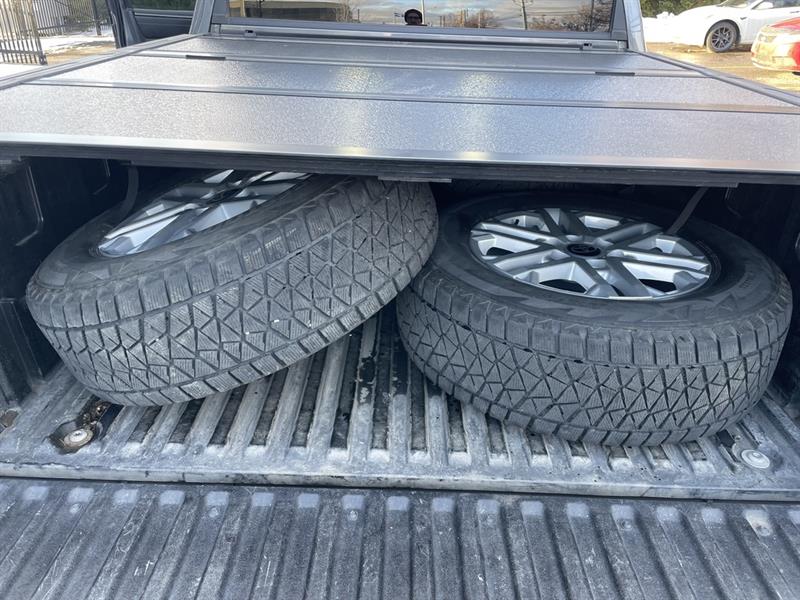 toyota Tundra 2023 - 24