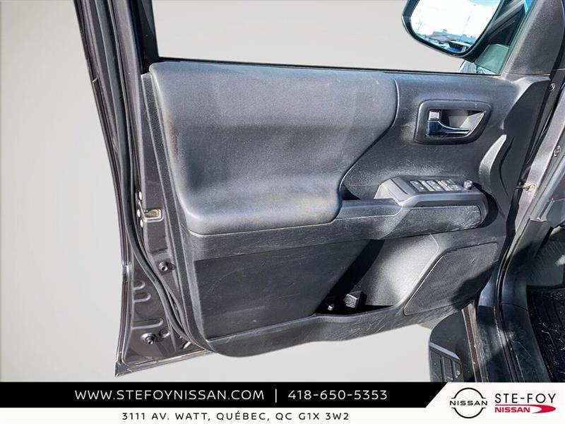 toyota Tacoma 2022 - 11