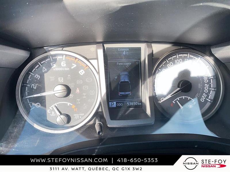 toyota Tacoma 2022 - 13