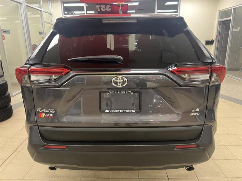 toyota RAV4 2022 - 8