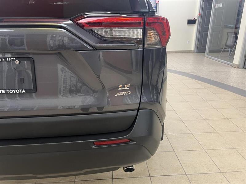 toyota RAV4 2022 - 9