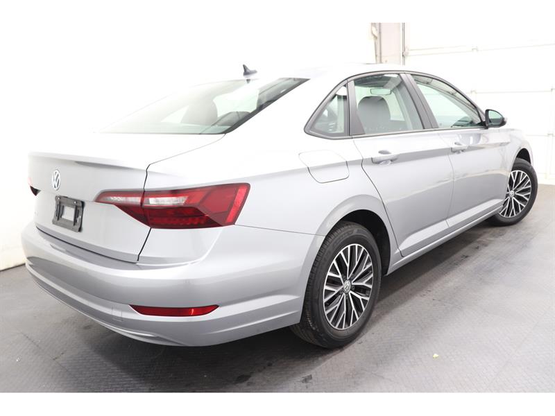 volkswagen Jetta 2020 - 10