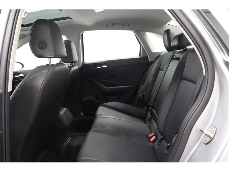 volkswagen Jetta 2020 - 17