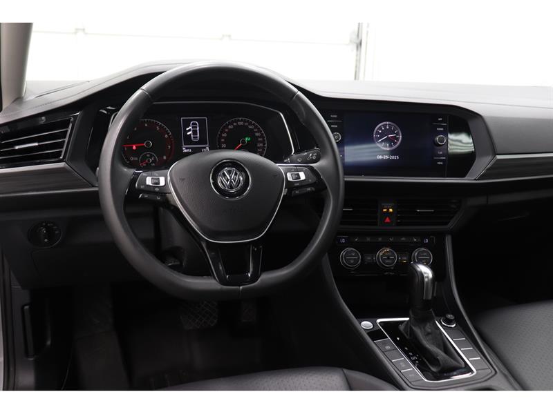 volkswagen Jetta 2020 - 18