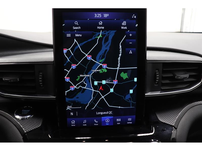 ford Explorer 2022 - 25