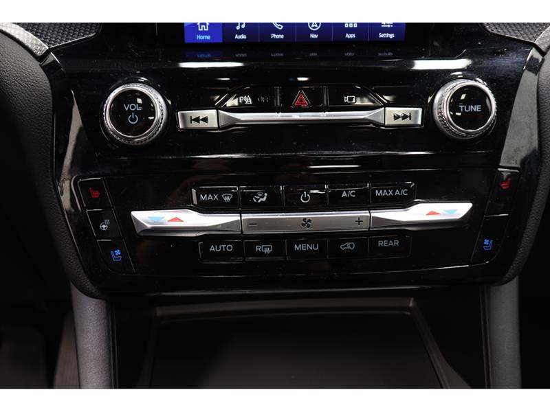 ford Explorer 2022 - 27