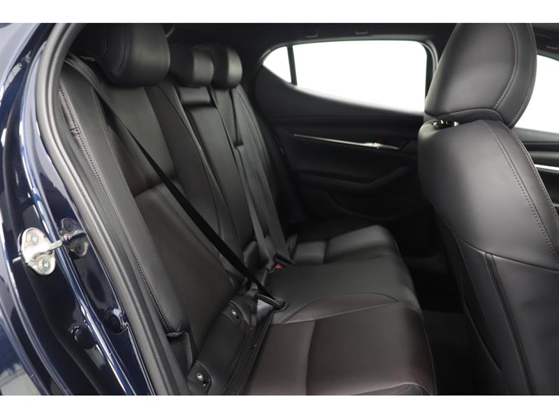 mazda Mazda3 Sport 2022 - 29