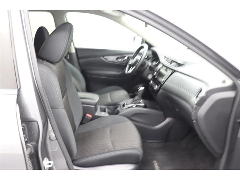 nissan Rogue 2020 - 28