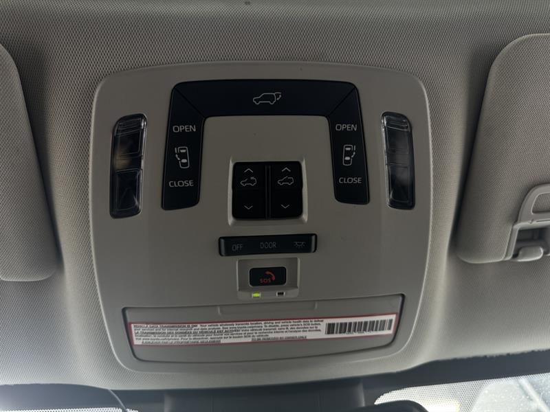 toyota Sienna 2022 - 28