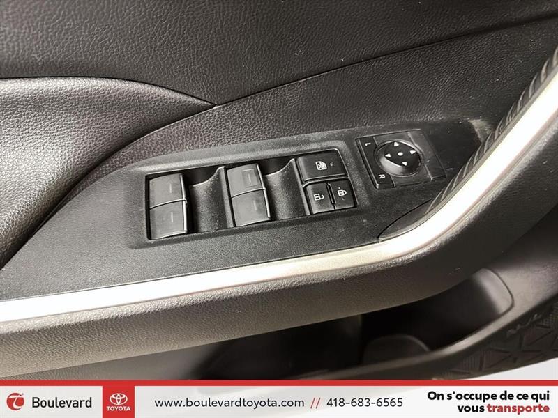 toyota RAV4 2022 - 8