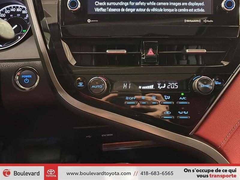 toyota Camry 2021 - 15