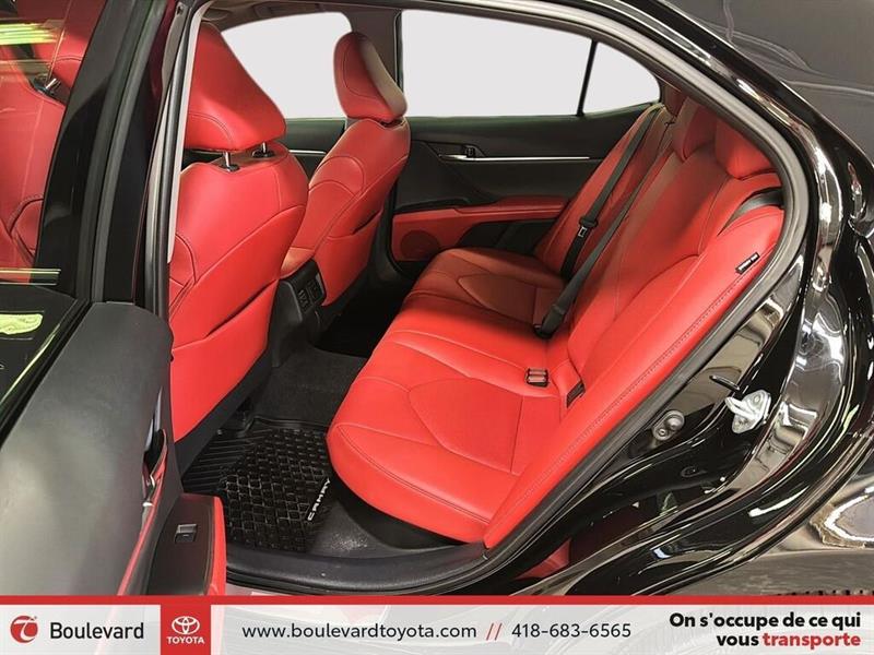 toyota Camry 2021 - 21