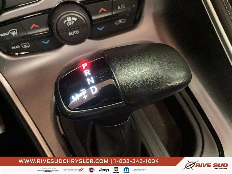 dodge Challenger 2022 - 17