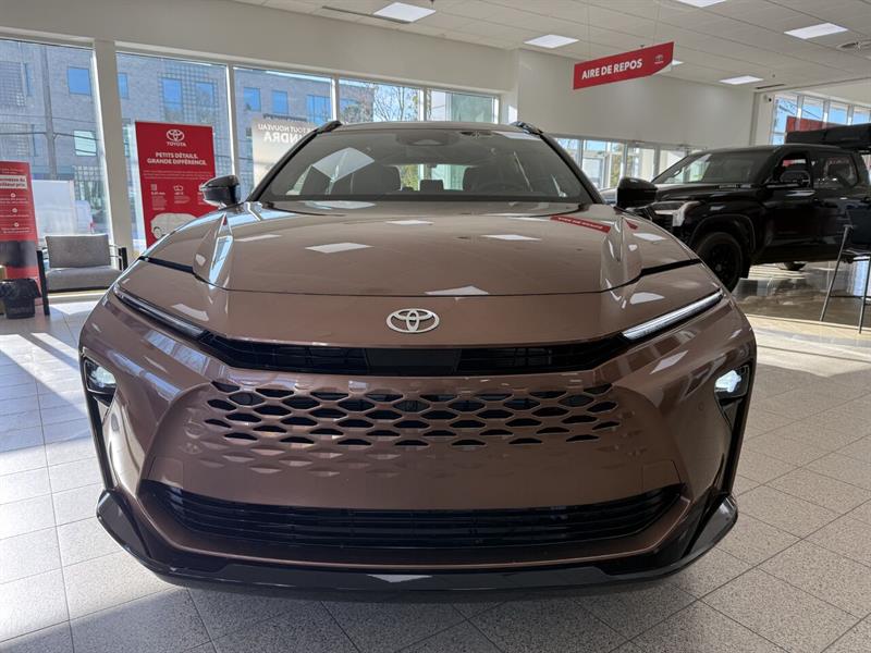 toyota Crown Signia 2025