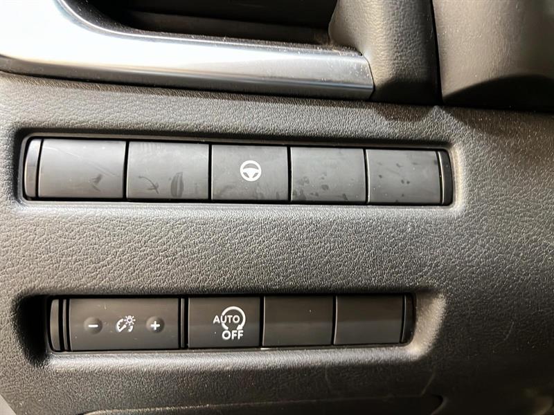 nissan Rogue 2023 - 21