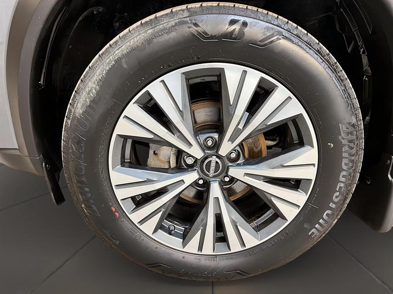 nissan Rogue 2023 - 27