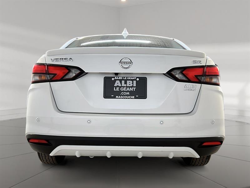 nissan Versa 2022 - 5