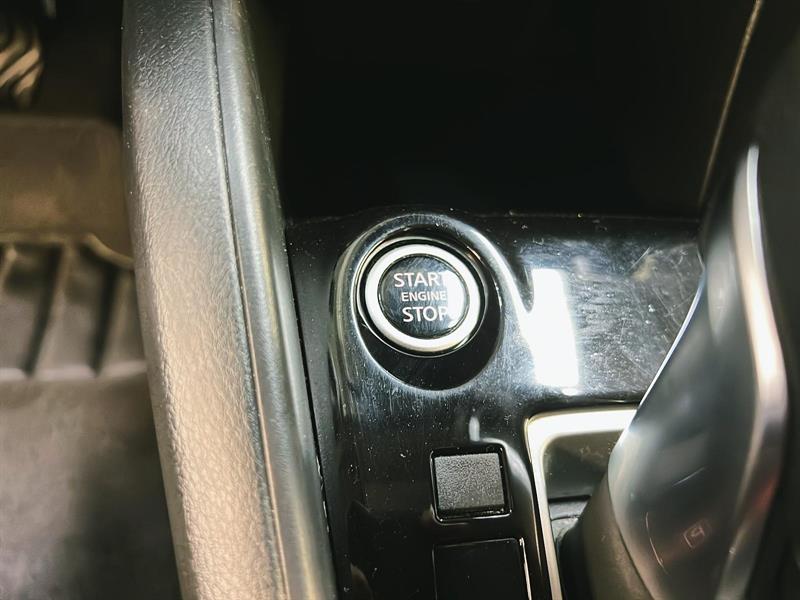 nissan Versa 2022 - 17