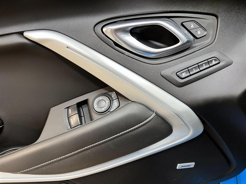 chevrolet Camaro 2022 - 21