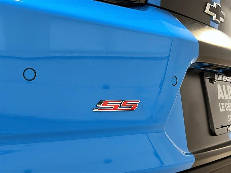 chevrolet Camaro 2022 - 26