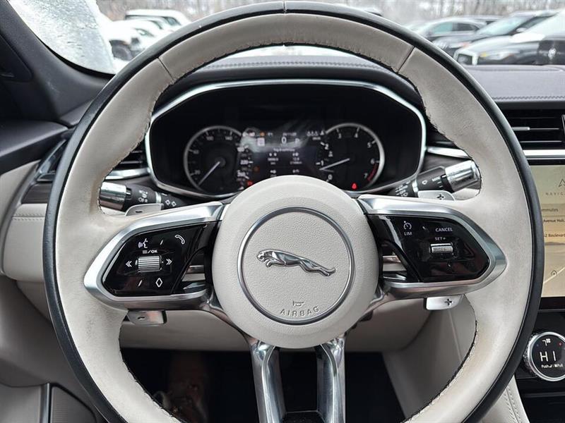 jaguar F-PACE 2022 - 10