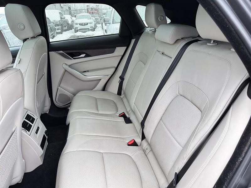 jaguar F-PACE 2022 - 15