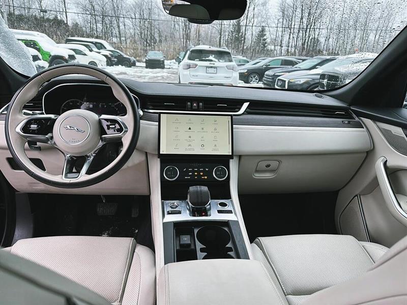 jaguar F-PACE 2022 - 17