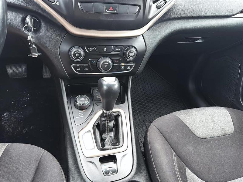 jeep Cherokee 2015 - 14