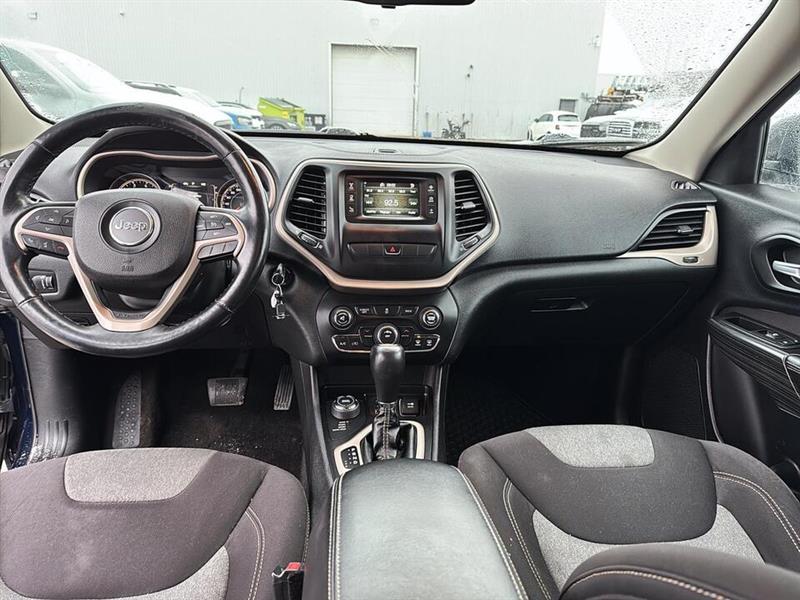 jeep Cherokee 2015 - 18