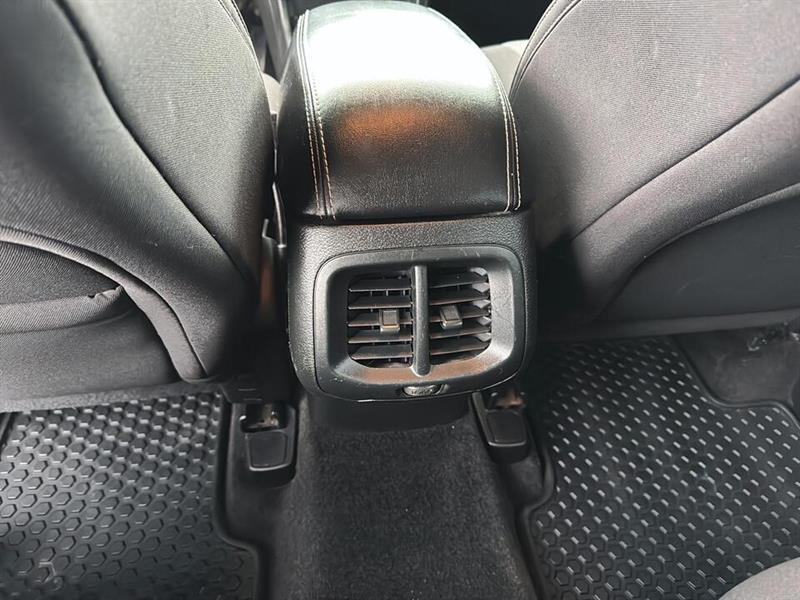 jeep Cherokee 2015 - 19