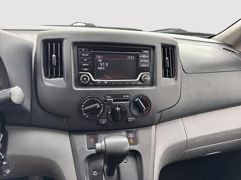 nissan NV200 Compact Cargo 2019 - 13