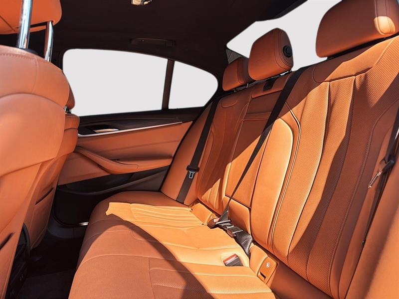 bmw 5 Series 2022 - 21