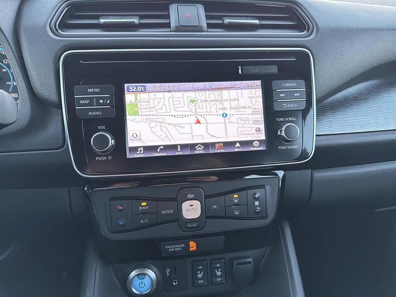 nissan LEAF 2018 - 12