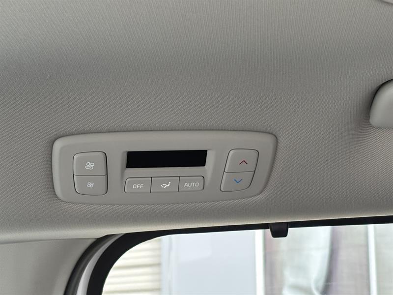 kia Carnival 2024 - 17