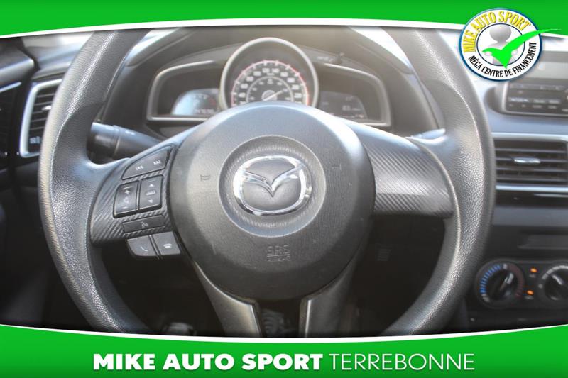 mazda Mazda3 2015 - 10
