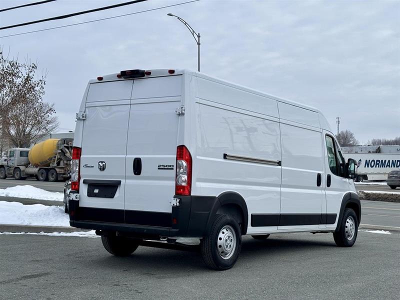 ram ProMaster Cargo Van 2023 - 9