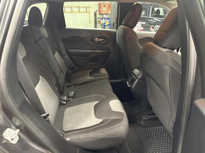 jeep Cherokee 2014 - 33