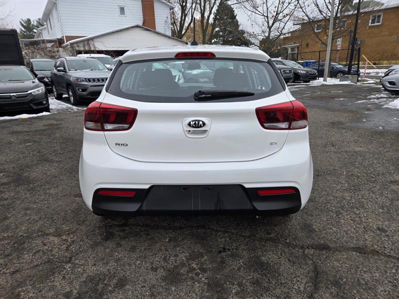 kia Rio 2018 - 6