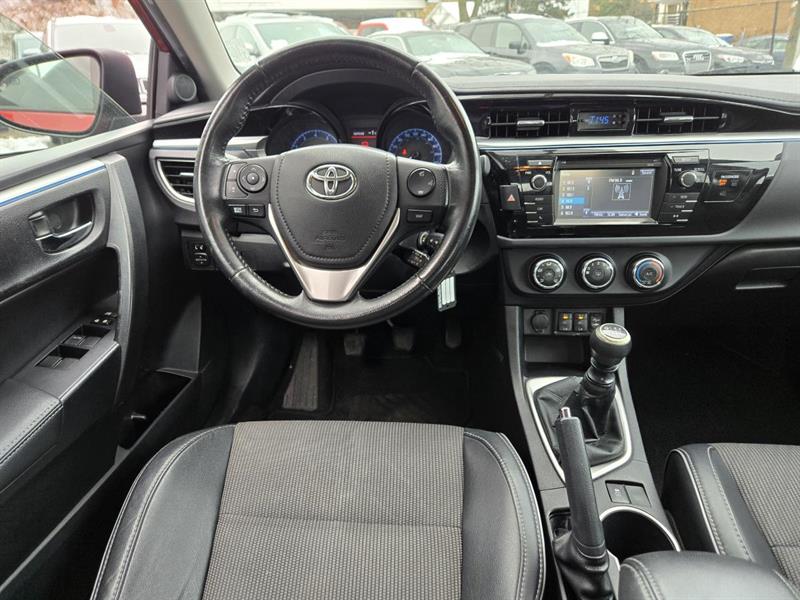 toyota Corolla 2015 - 13