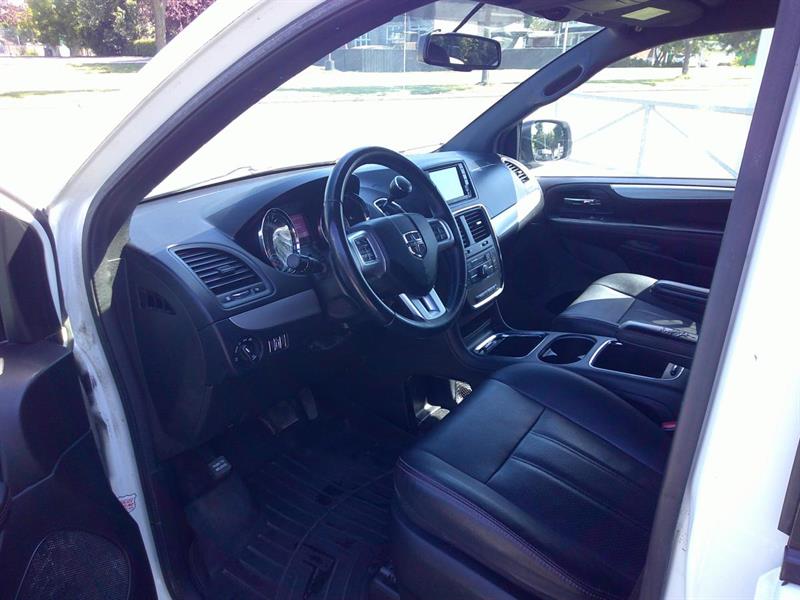 dodge Caravan 2017 - 10