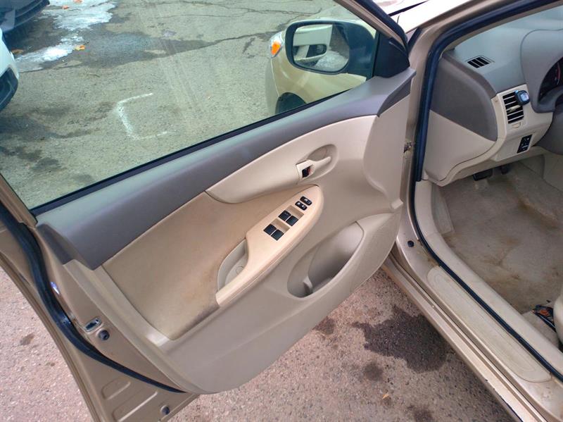 toyota Corolla 2009 - 9