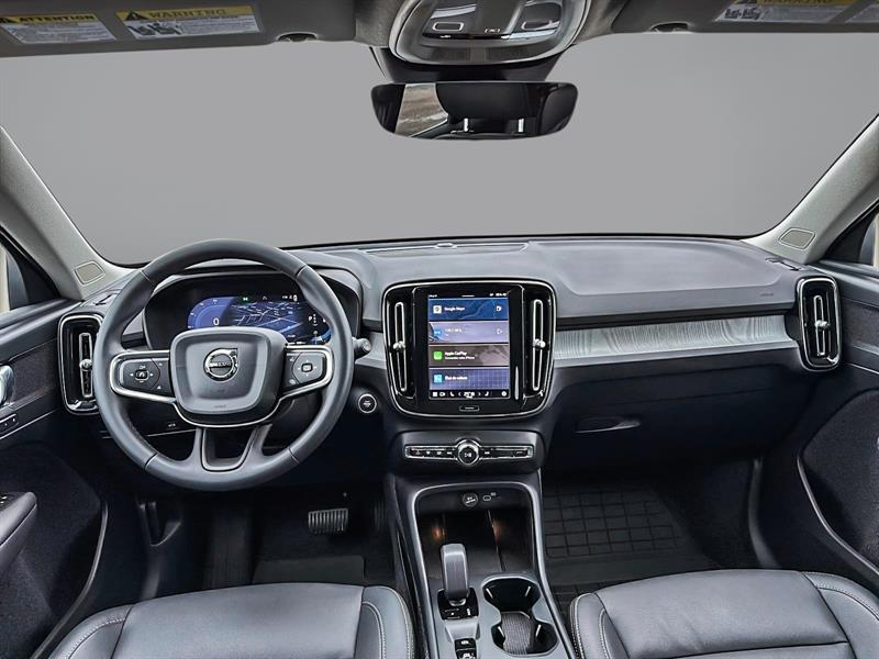 volvo XC40 2025 - 10