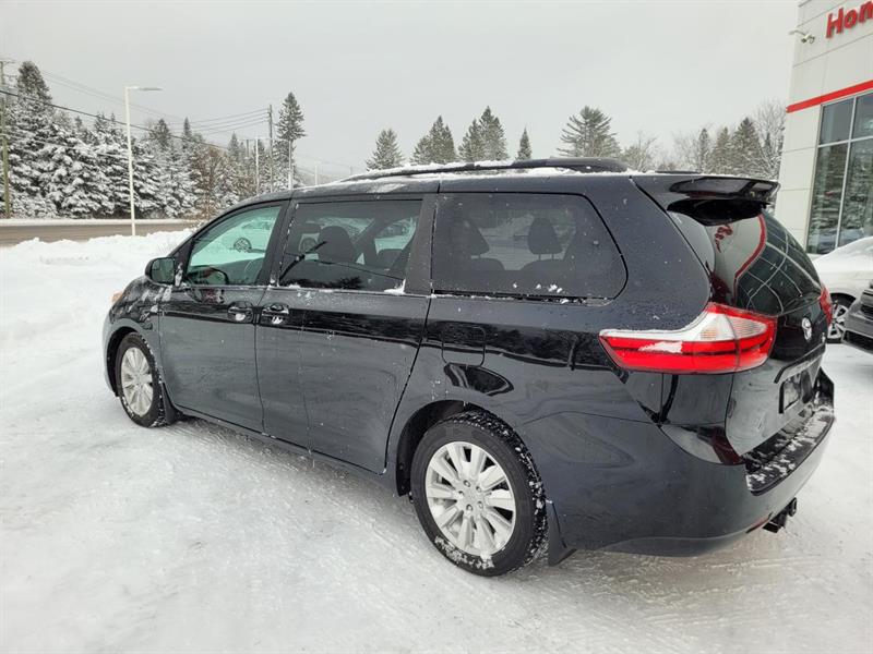 toyota Sienna 2017 - 11