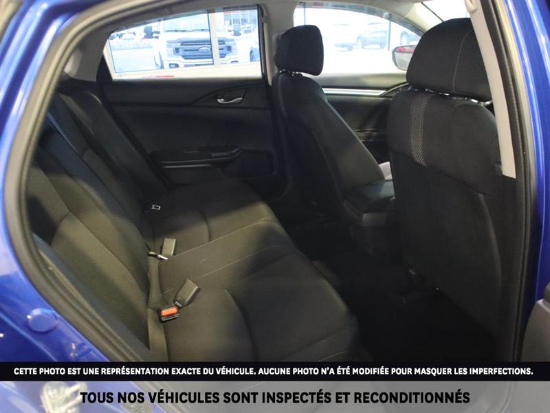 honda Civic 2018 - 24